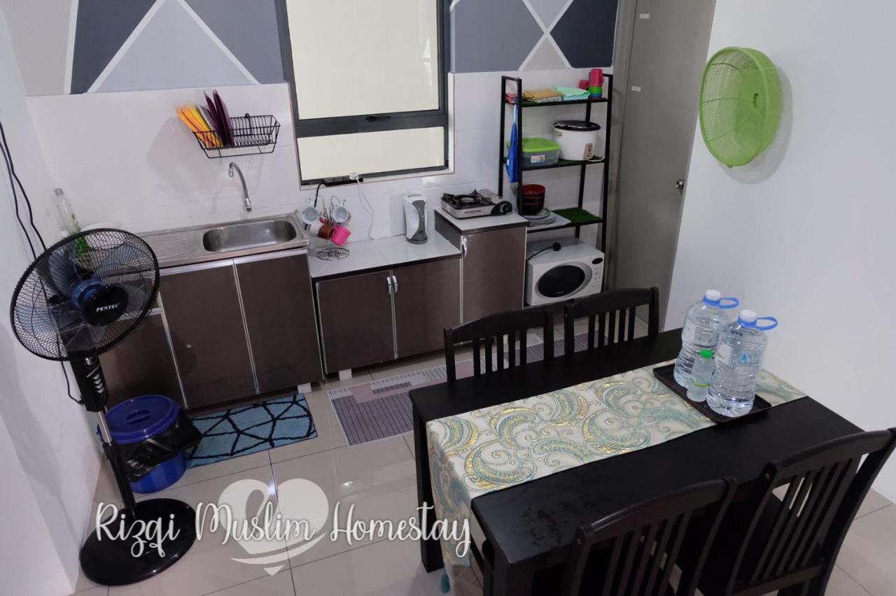 Rizqi Muslim Homestay Meru Casa Kayangan 怡保 外观 照片